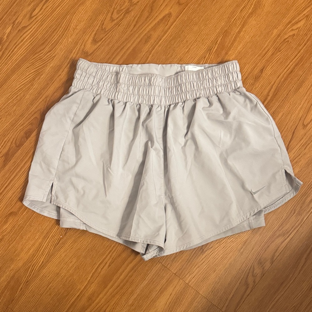 Nike Women's Light Gray 2 n 1 Athletic Shorts